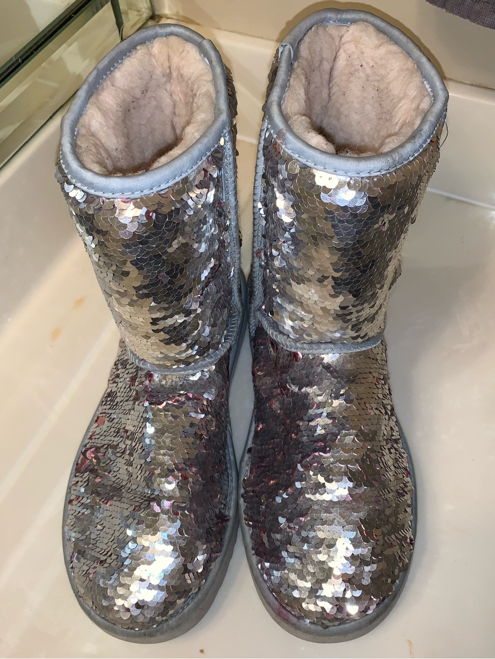🍧UGG Pink & Silver Cosmo Reversible sequined Sheepskin Boots